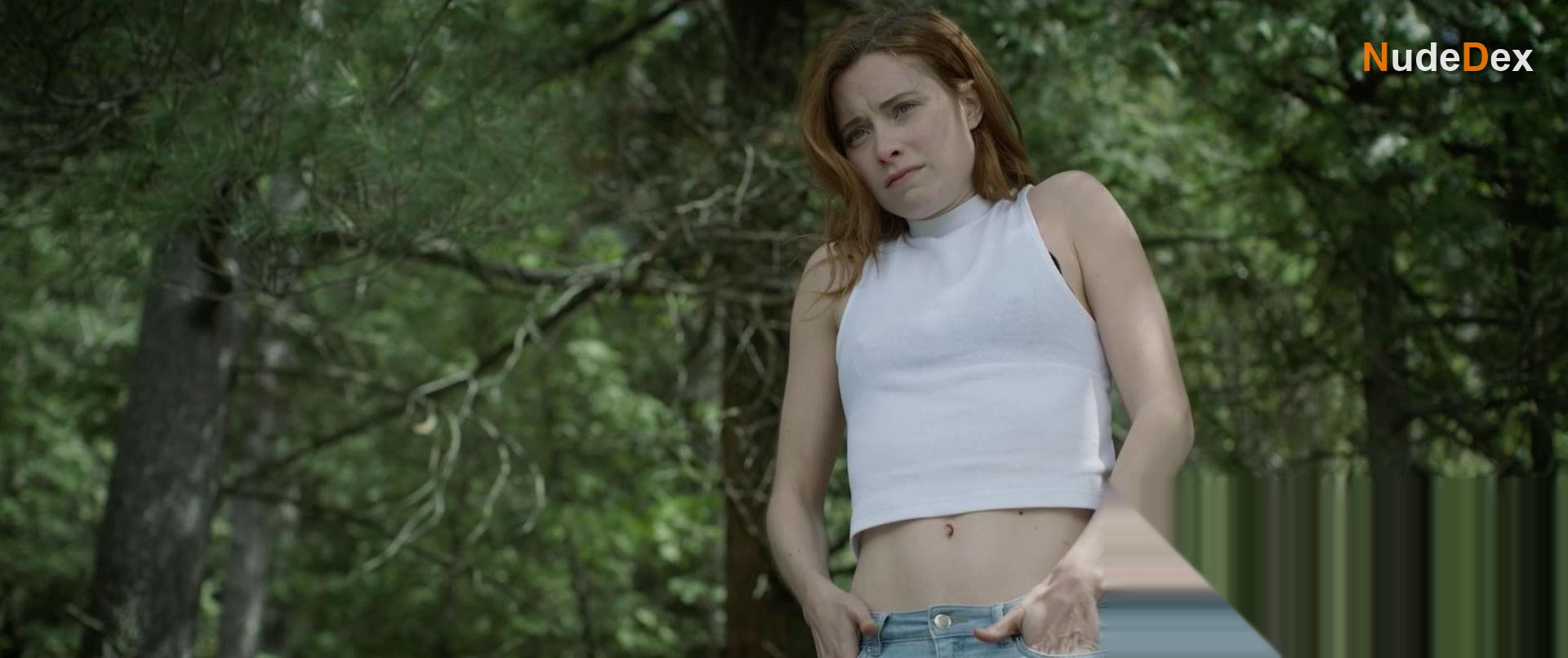 Hannah Emily Anderson in What Keeps You Alive, photo 2
