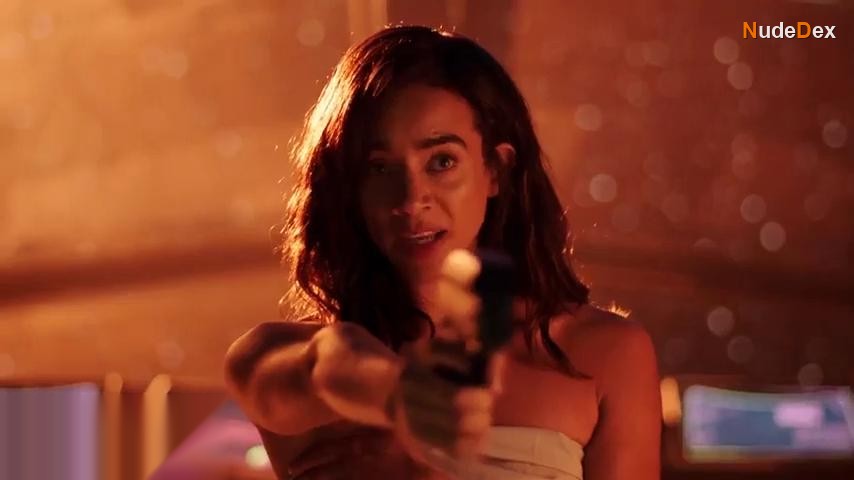 Hannah John-kamen in Killjoys, photo 5