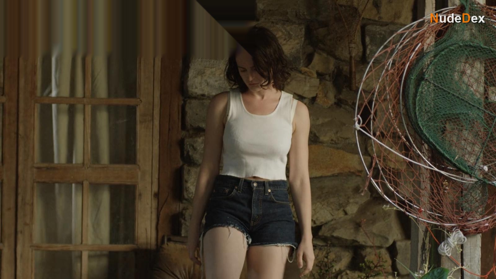 Hannah Monson in Glitch!, photo 18