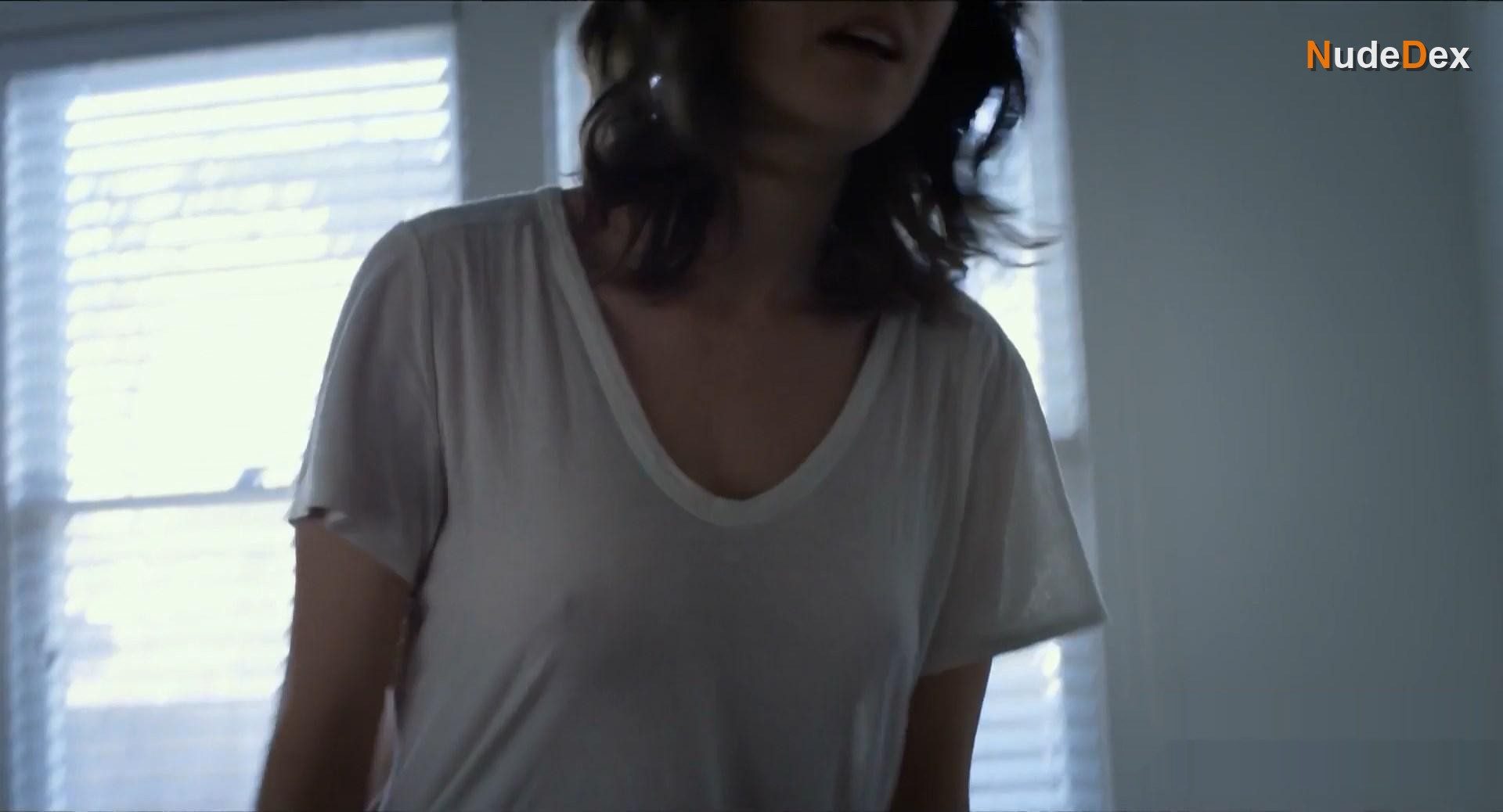 Hannah Pearl Utt in Partners, photo 10