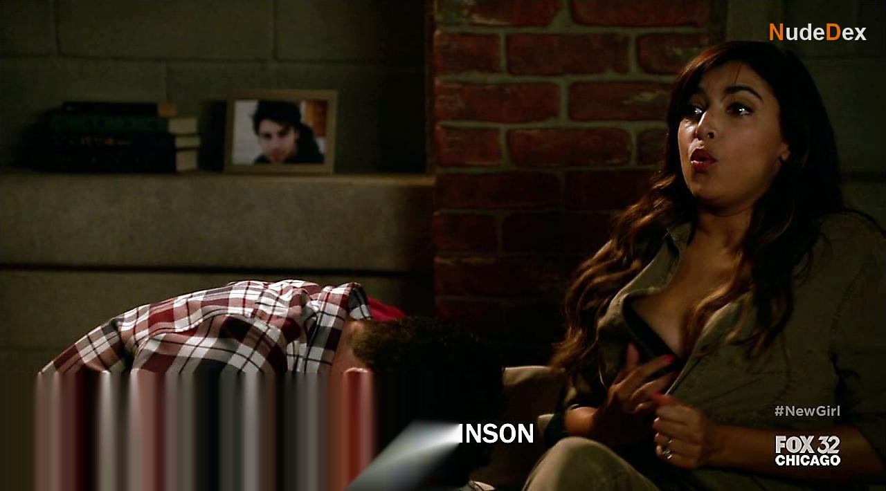 Olivia Munn in New Girl