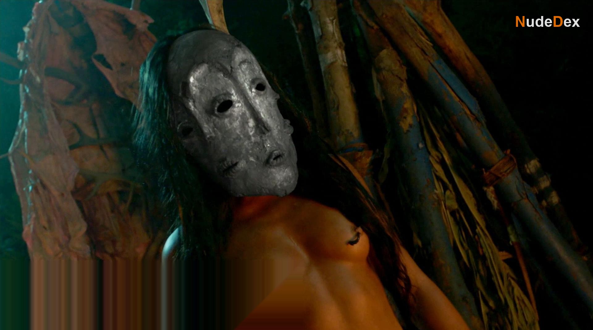 Hannah Tasker-poland in Ash Vs Evil Dead, photo 4