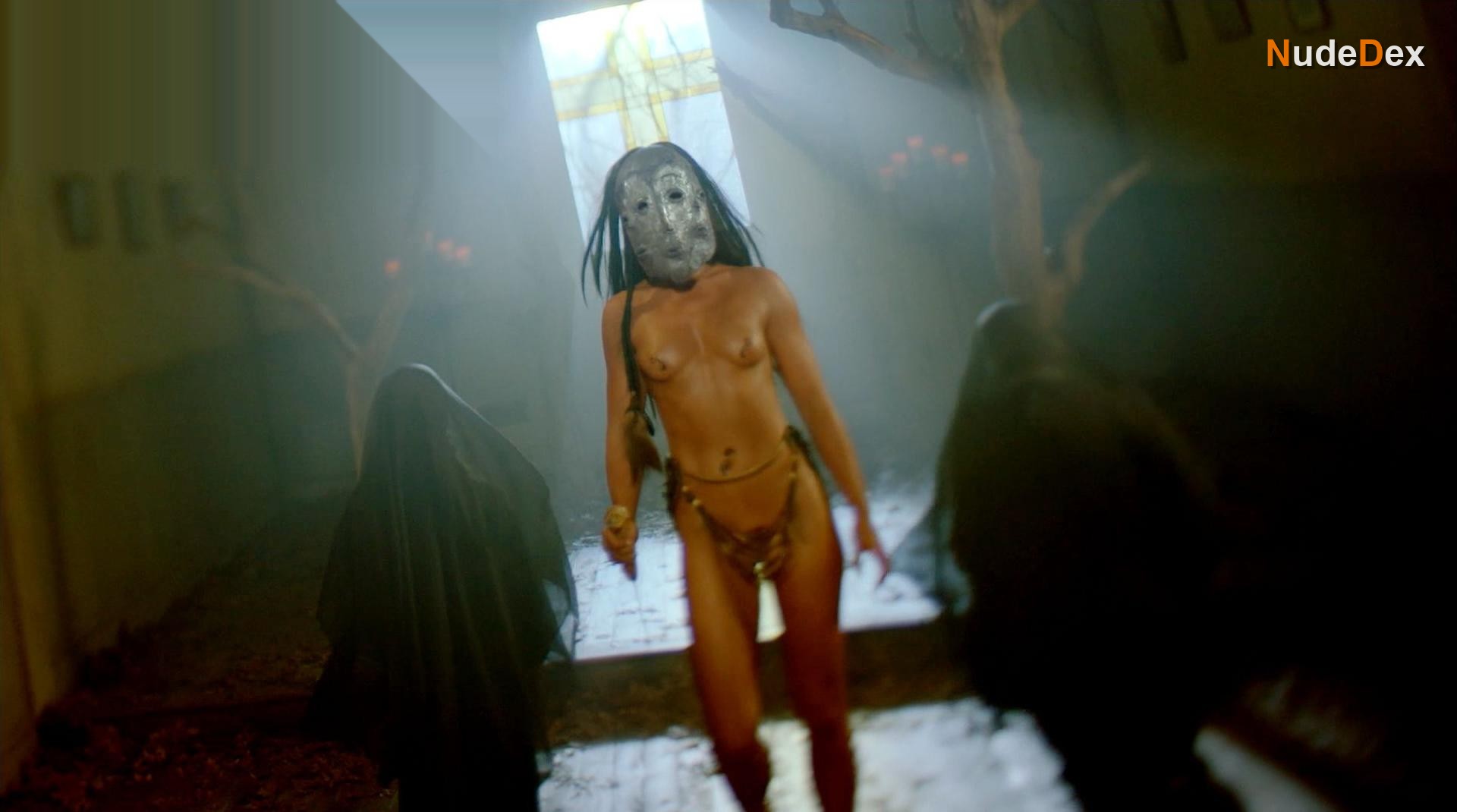 Hannah Tasker-poland in Ash Vs Evil Dead, photo 12