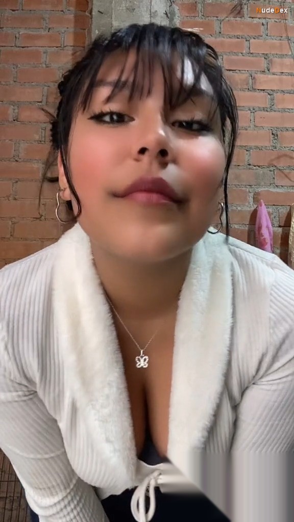 Haydee Arana in Hit, photo 4