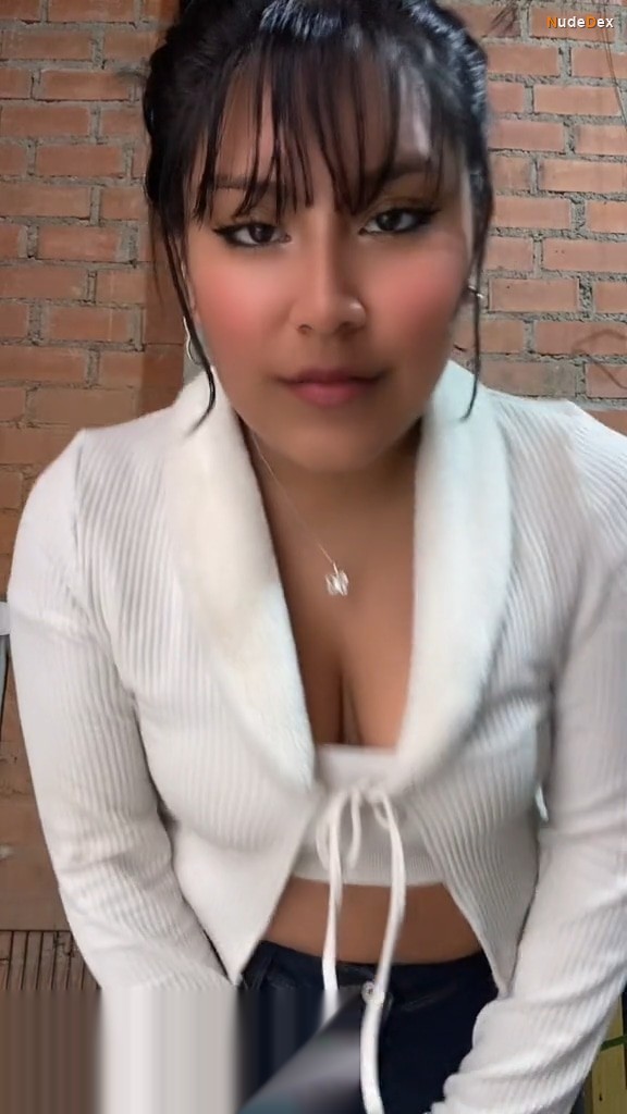 Haydee Arana in Hit, photo 11
