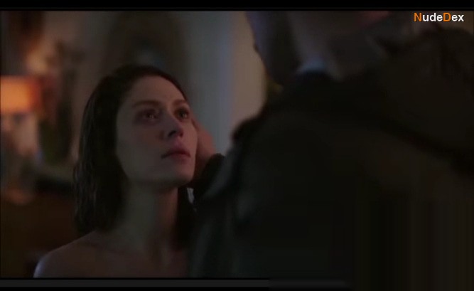 Hazal Turesan in A True Gentleman, photo 2