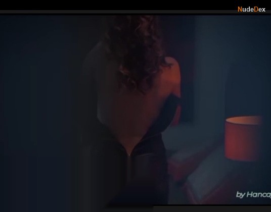Hazal Turesan in A True Gentleman, photo 12