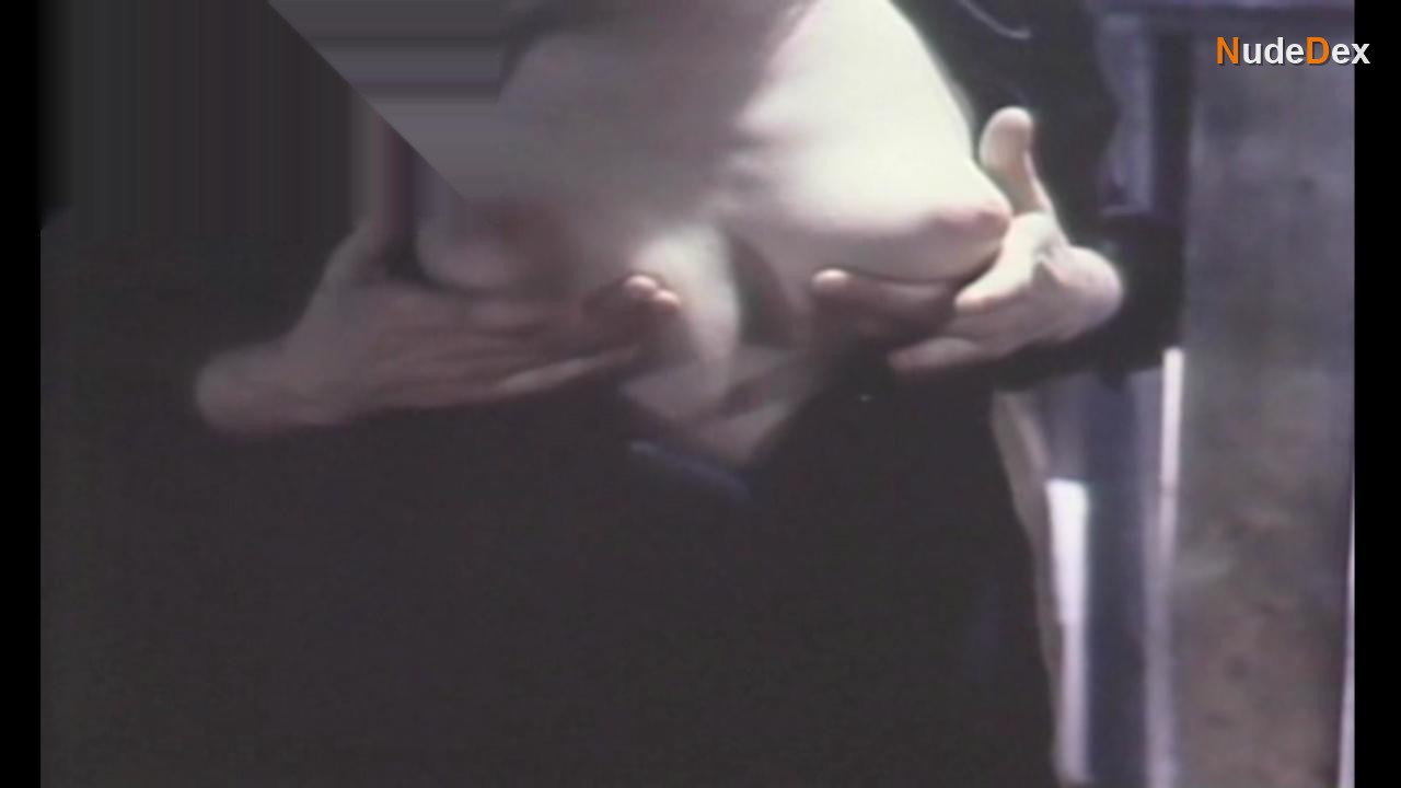 Heather Ellis in The Defiance Of Good, photo 1