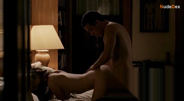Heather Graham in Adrift In Manhattan, photo 2