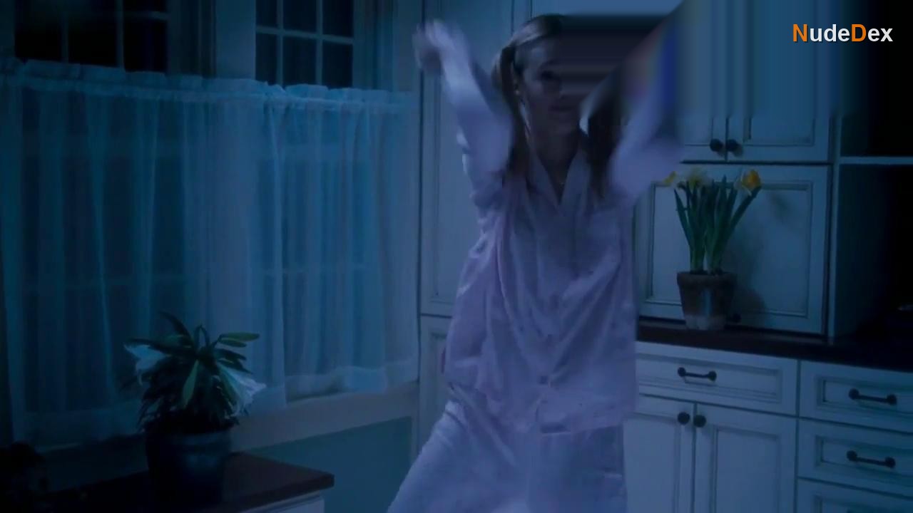 Heather Graham in Baby On Board, photo 1