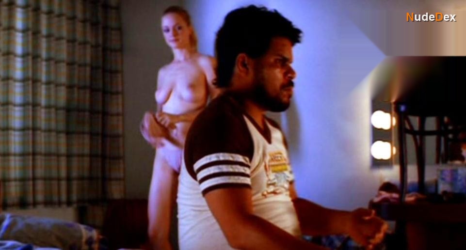 Heather Graham in Boogie Nights, photo 13