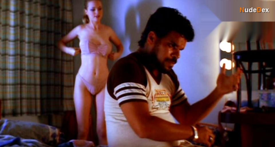 Heather Graham in Boogie Nights, photo 14
