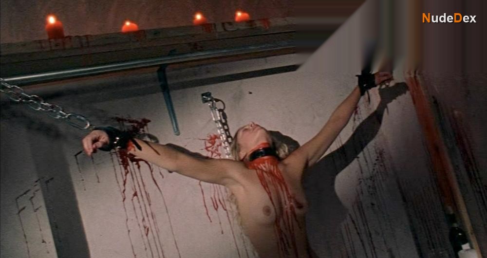 Heather Sturm in Angel Blade, photo 3
