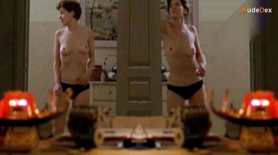 Helene De Saint-pere in Feminin Masculine, photo 3