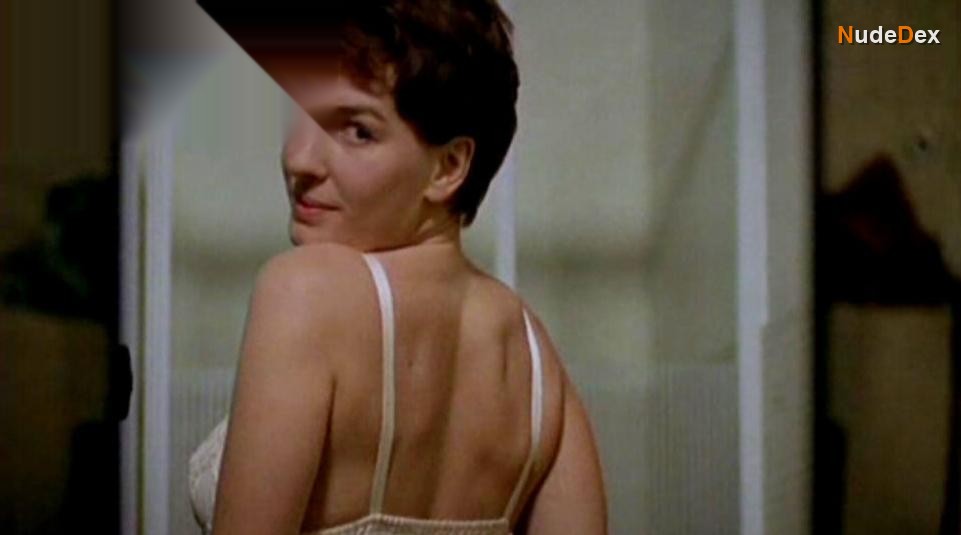 Helene De Saint-pere in Feminin Masculine, photo 9