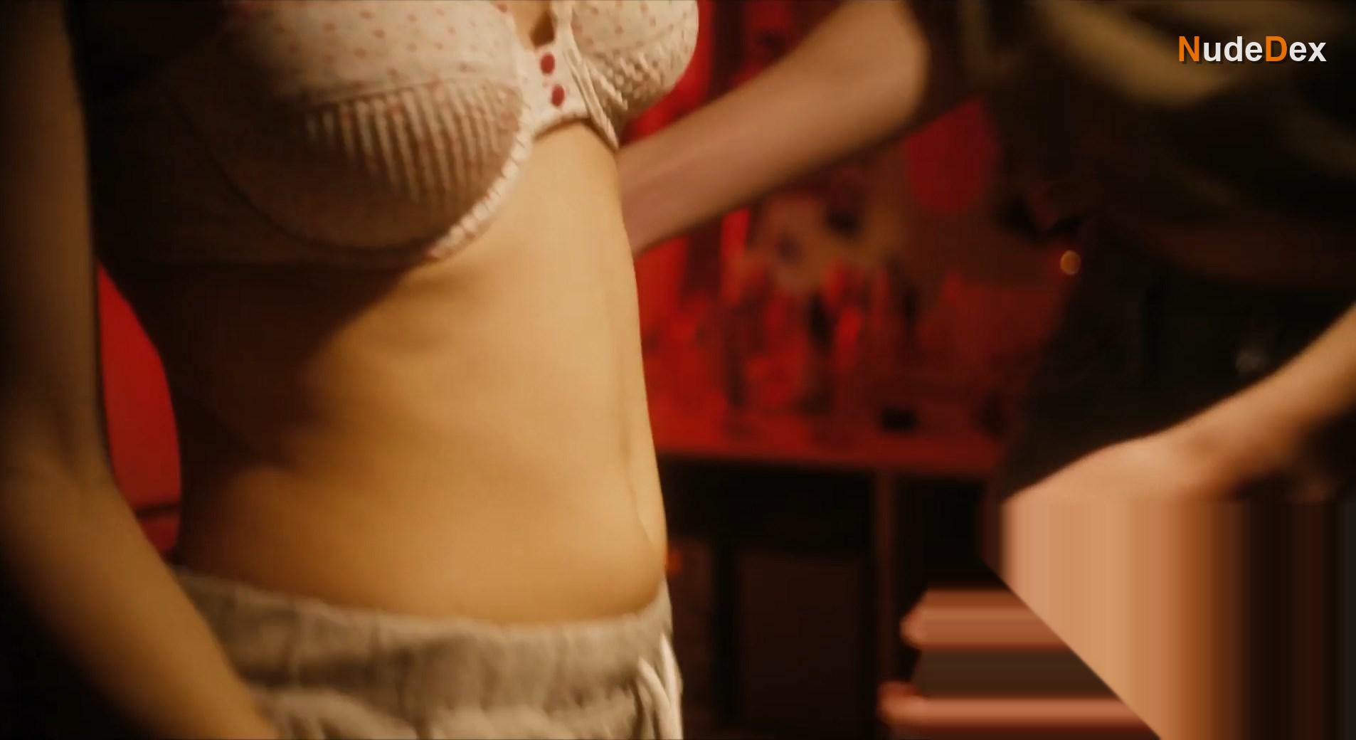 Helene Kuhn in Marianne, photo 2