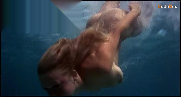 Helen Mirren in Age Of Consent, photo 27