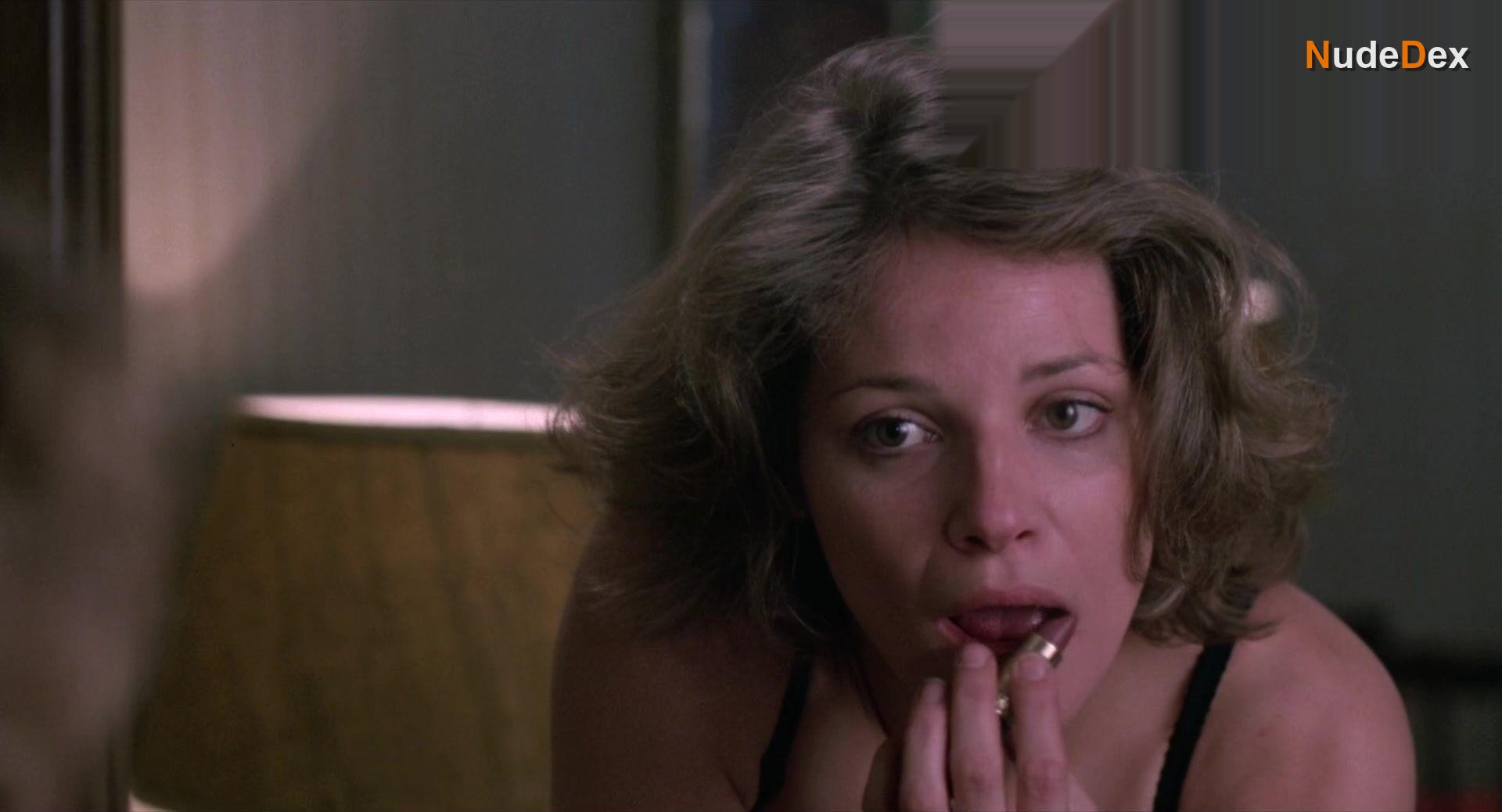 Helen Shaver in High Ballin, photo 3