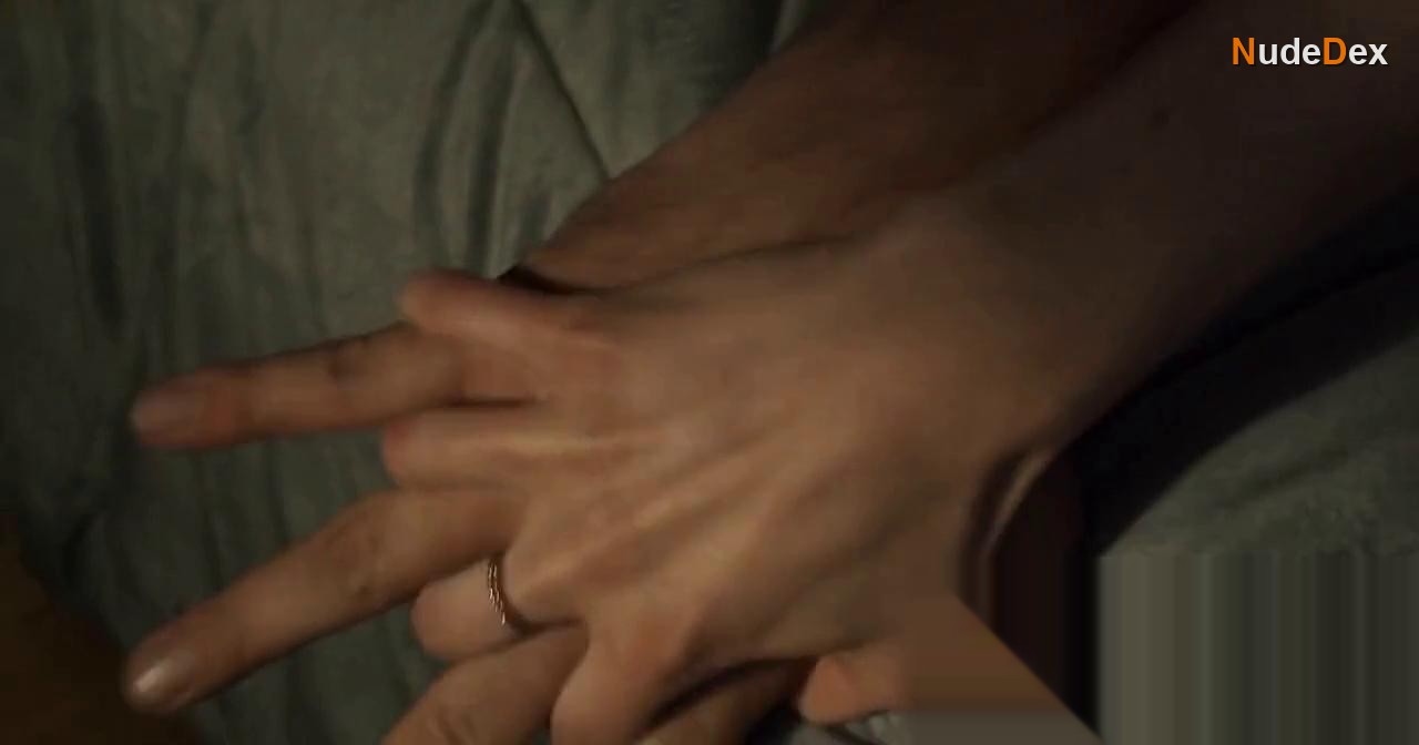 Hilary Anderson in Without Grace, photo 3