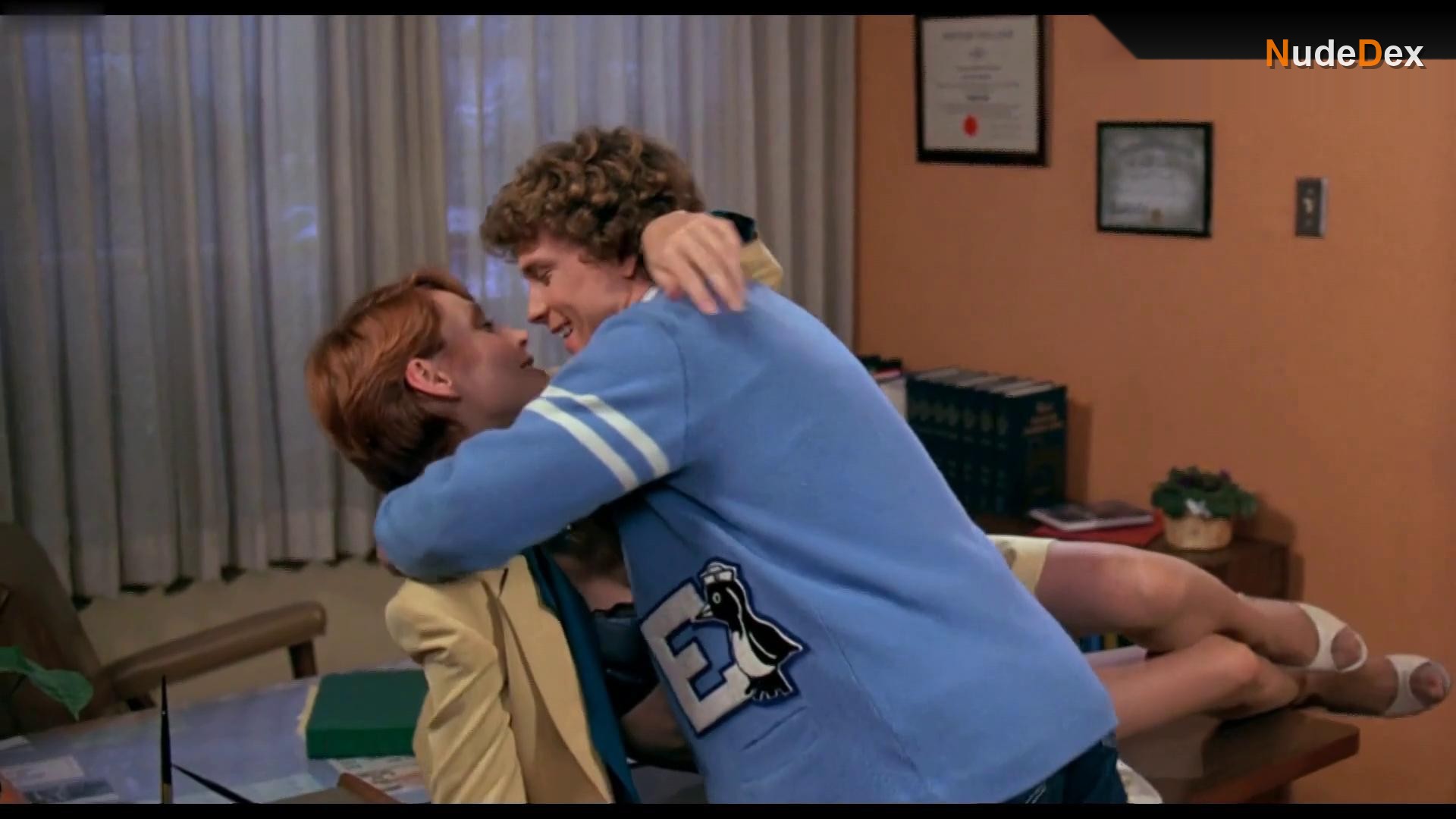 Hilary Beane in Zapped!, photo 5