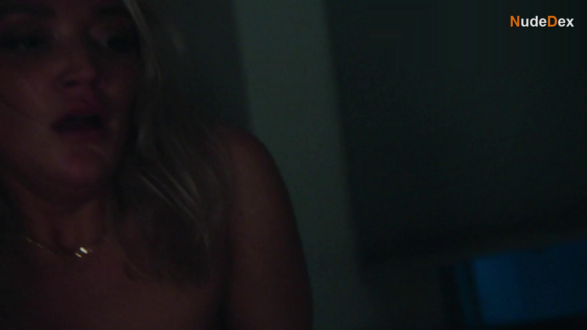 Emily Booth in Threesome