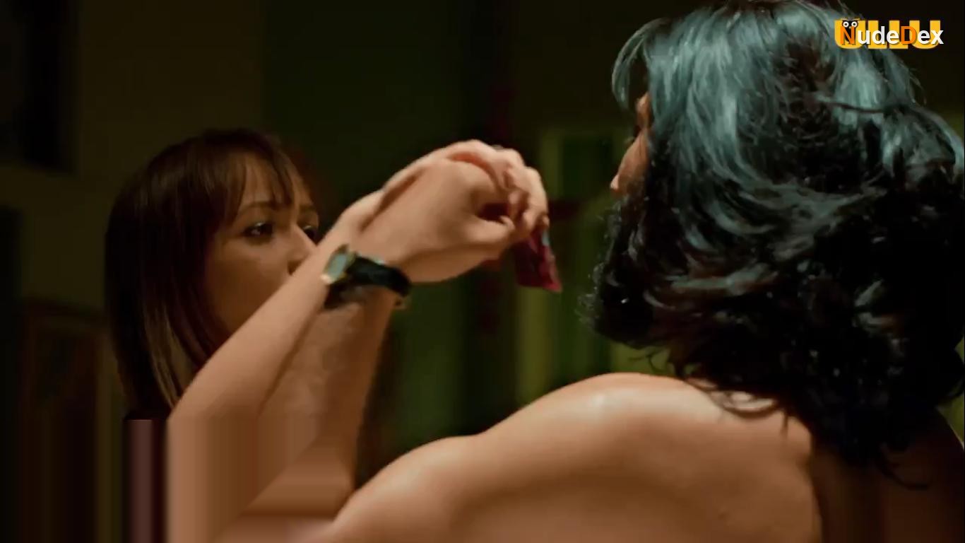 Hritu Zee in Games Of Karma, photo 5
