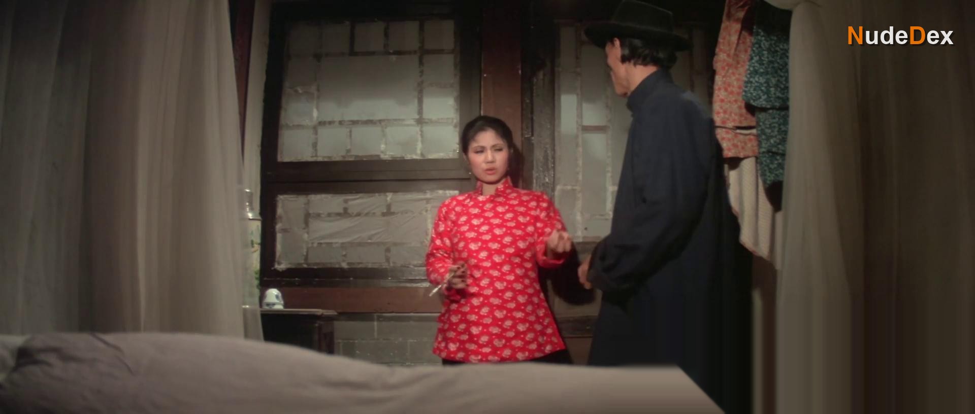 Hui-ling Liu in Moods Of Love, photo 3