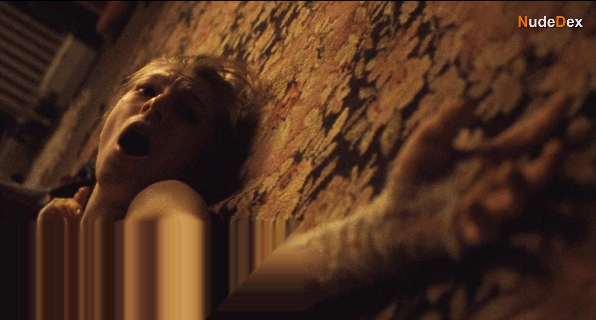 Hunter Schafer in Euphoria, photo 5