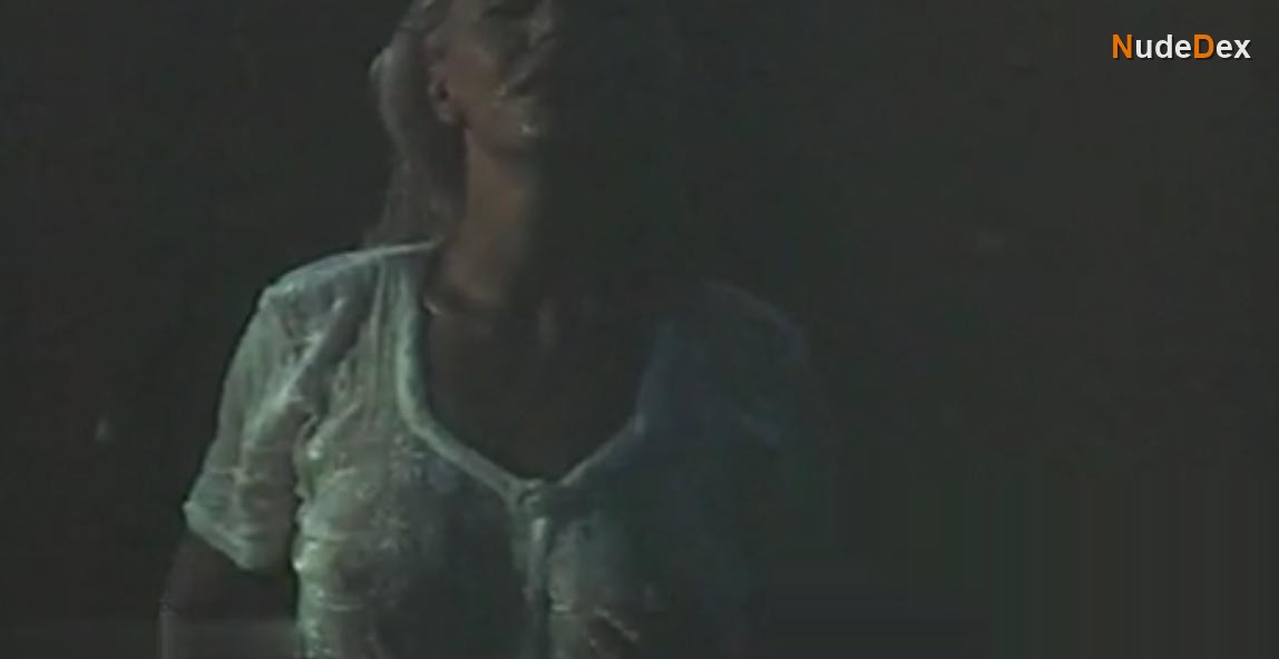 Ilona Belyaeva in Goryachaya Tochka, photo 3