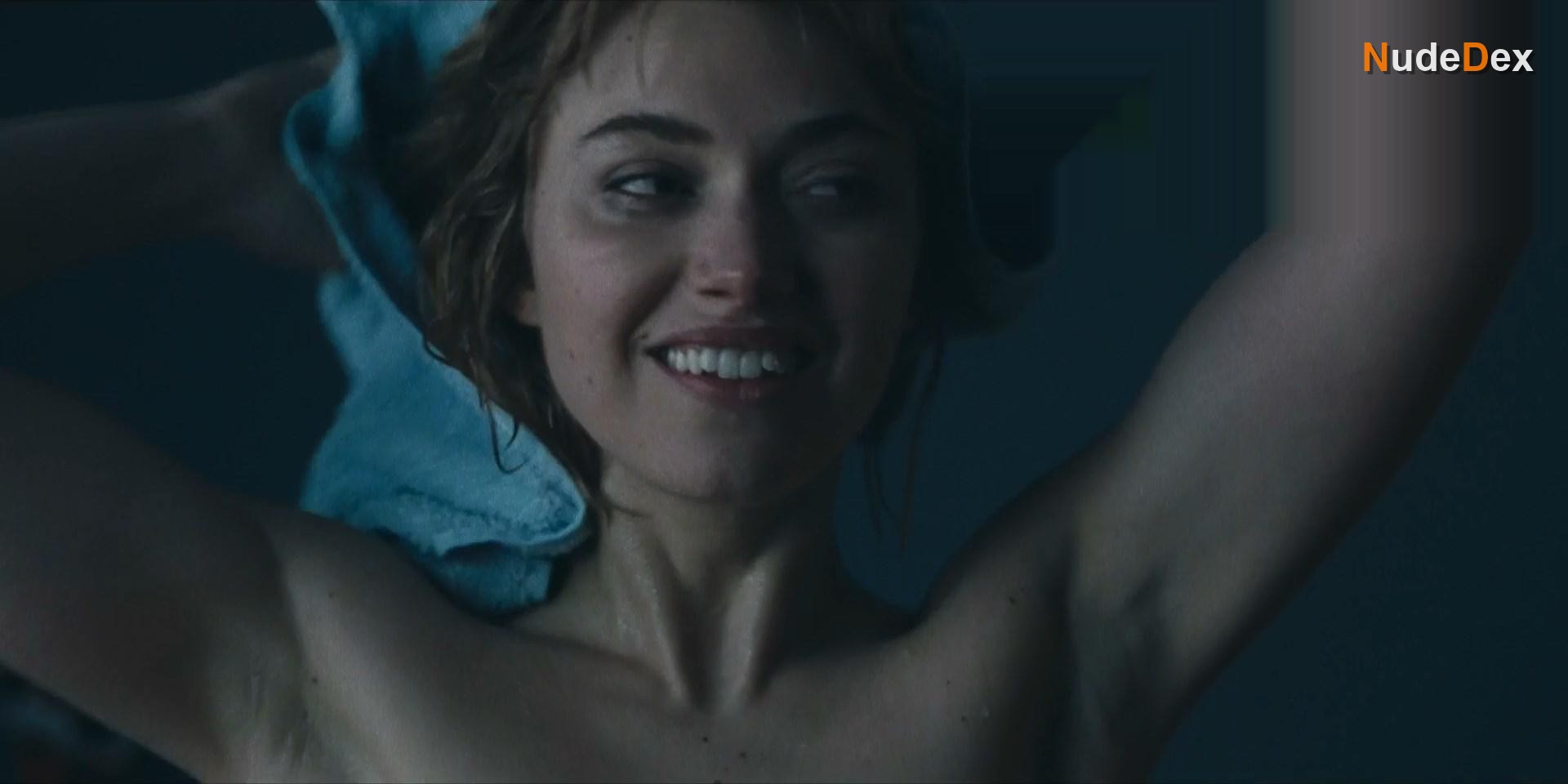Imogen Poots in I Know This Much Is True, photo 2