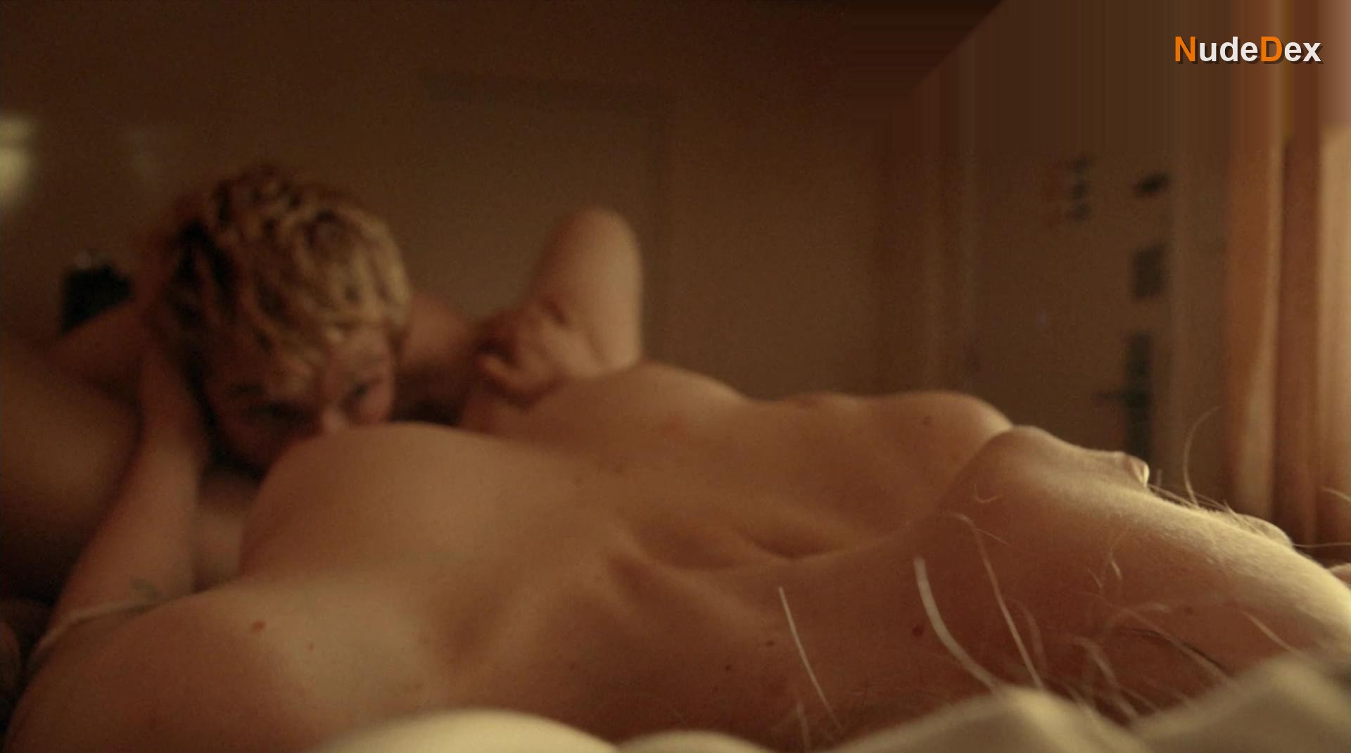 Imogen Poots in Mobile Homes, photo 8
