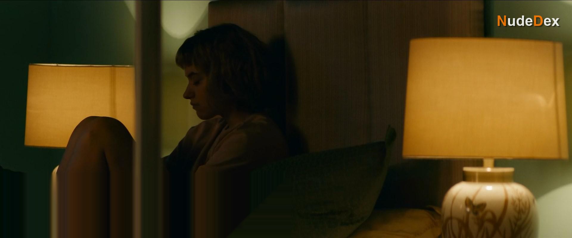 Imogen Poots in Vivarium, photo 2