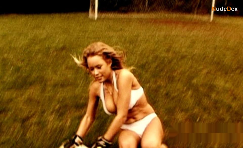 Ina Centio in Kick N Rush, photo 4