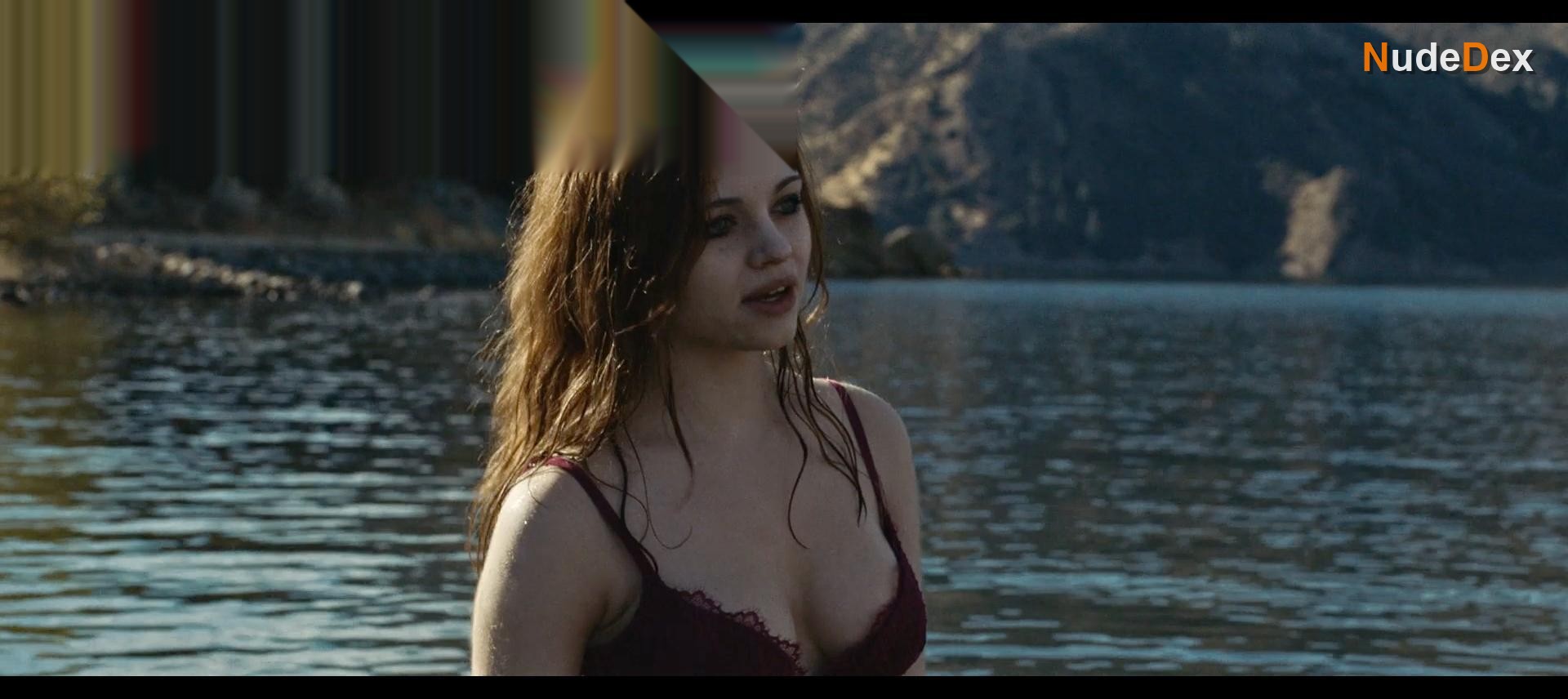 India Eisley in American Outlaws, photo 11