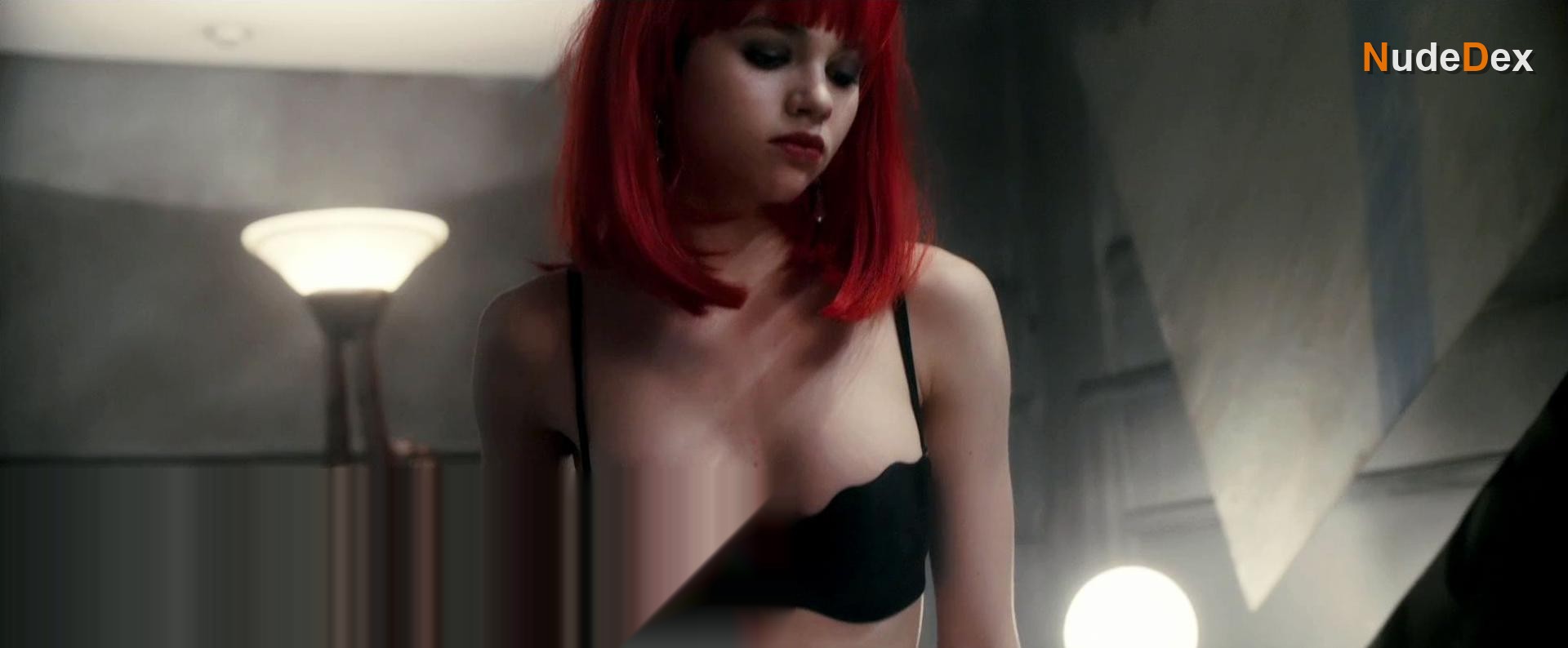 India Eisley in Kite, photo 15