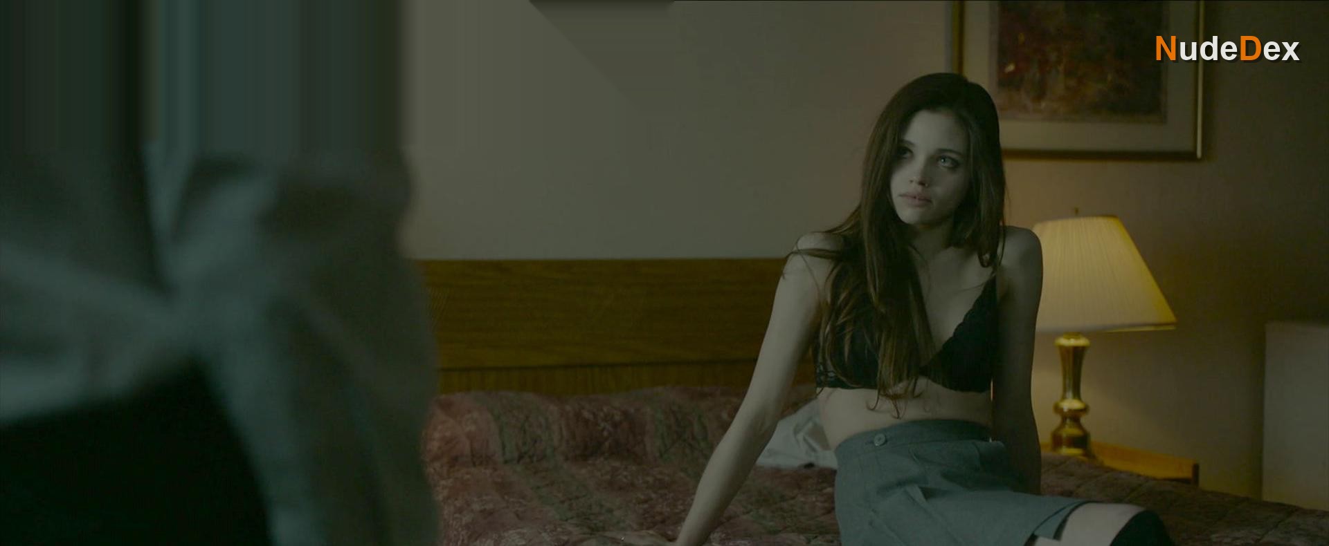 India Eisley in Look Away, photo 23