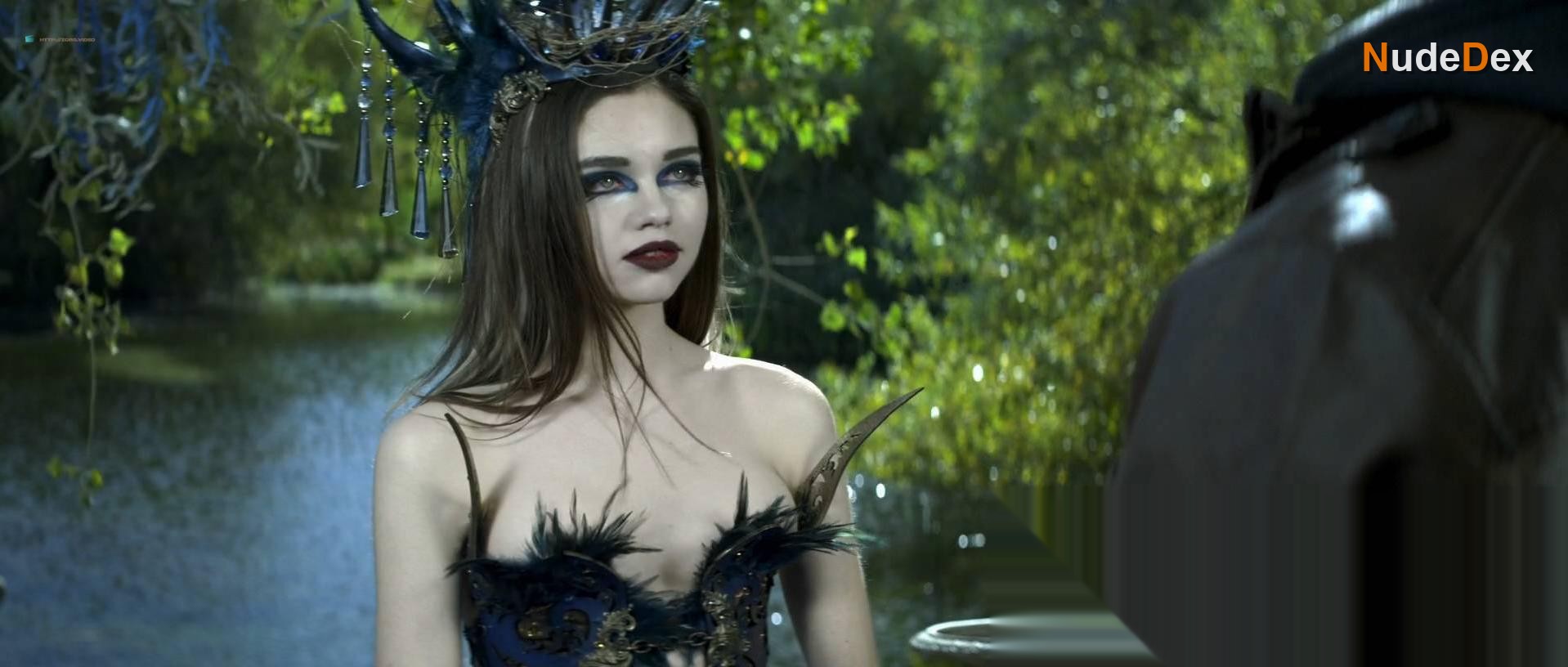 India Eisley in The Curse Of Sleeping Beauty, photo 1