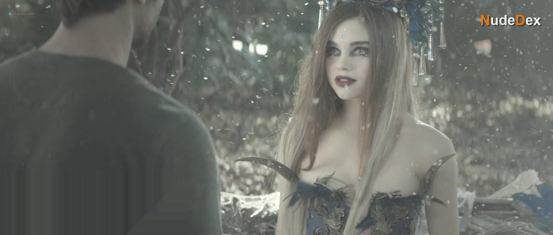 India Eisley in The Curse Of Sleeping Beauty, photo 3