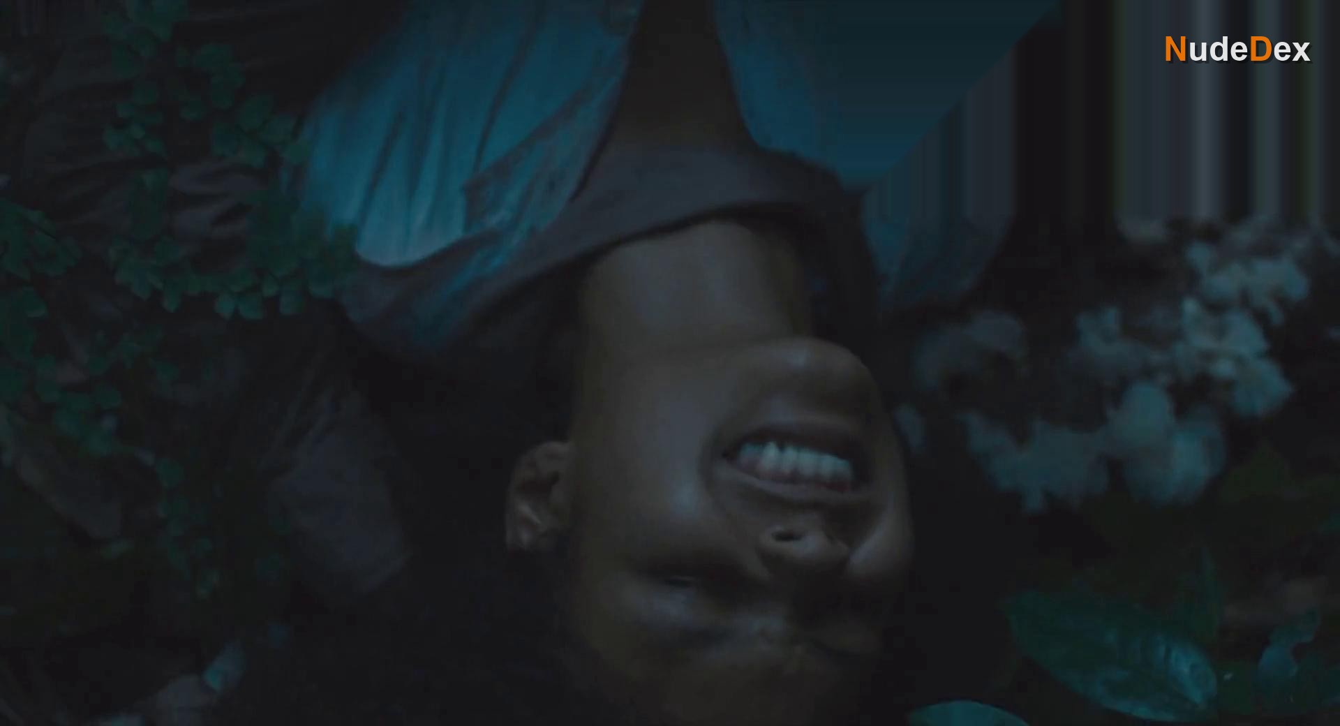 Indira Rubie Andrewin in Tragic Jungle, photo 11
