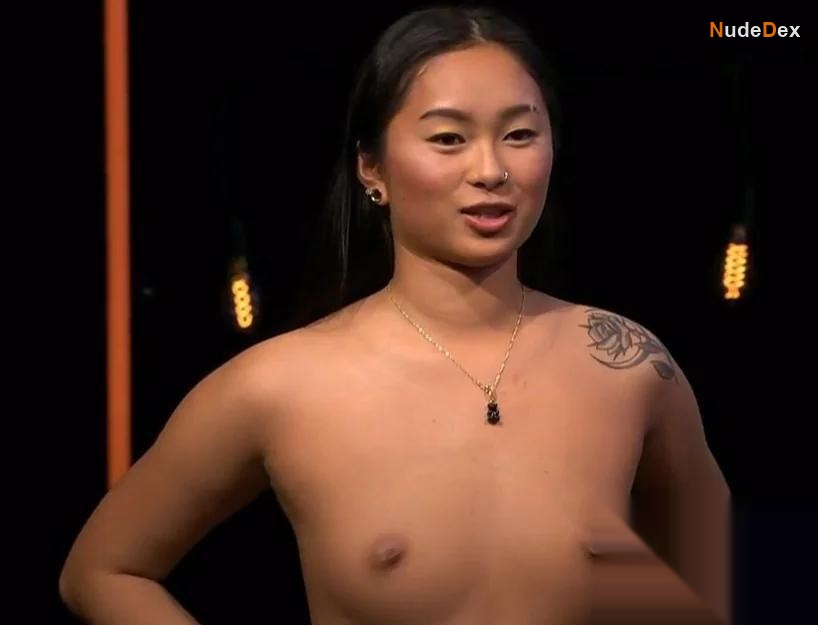 Ine Roll-sneve in Naked Attraction, photo 2