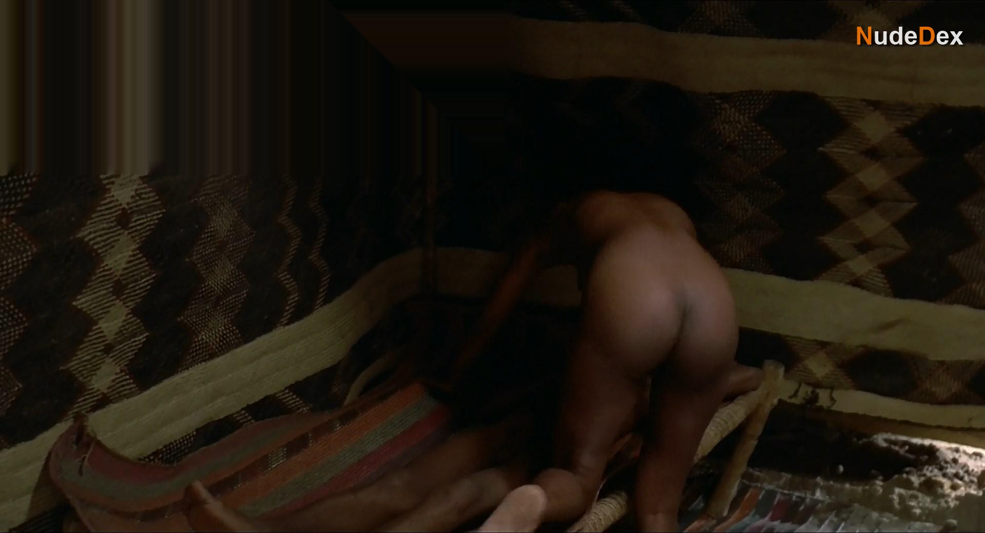 Ines Pellegrini in Arabian Nights, photo 2