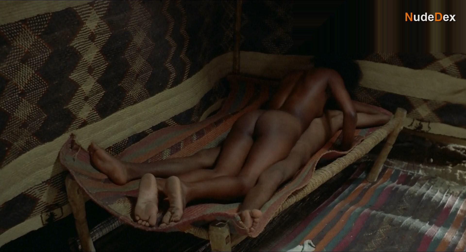 Ines Pellegrini in Arabian Nights, photo 3