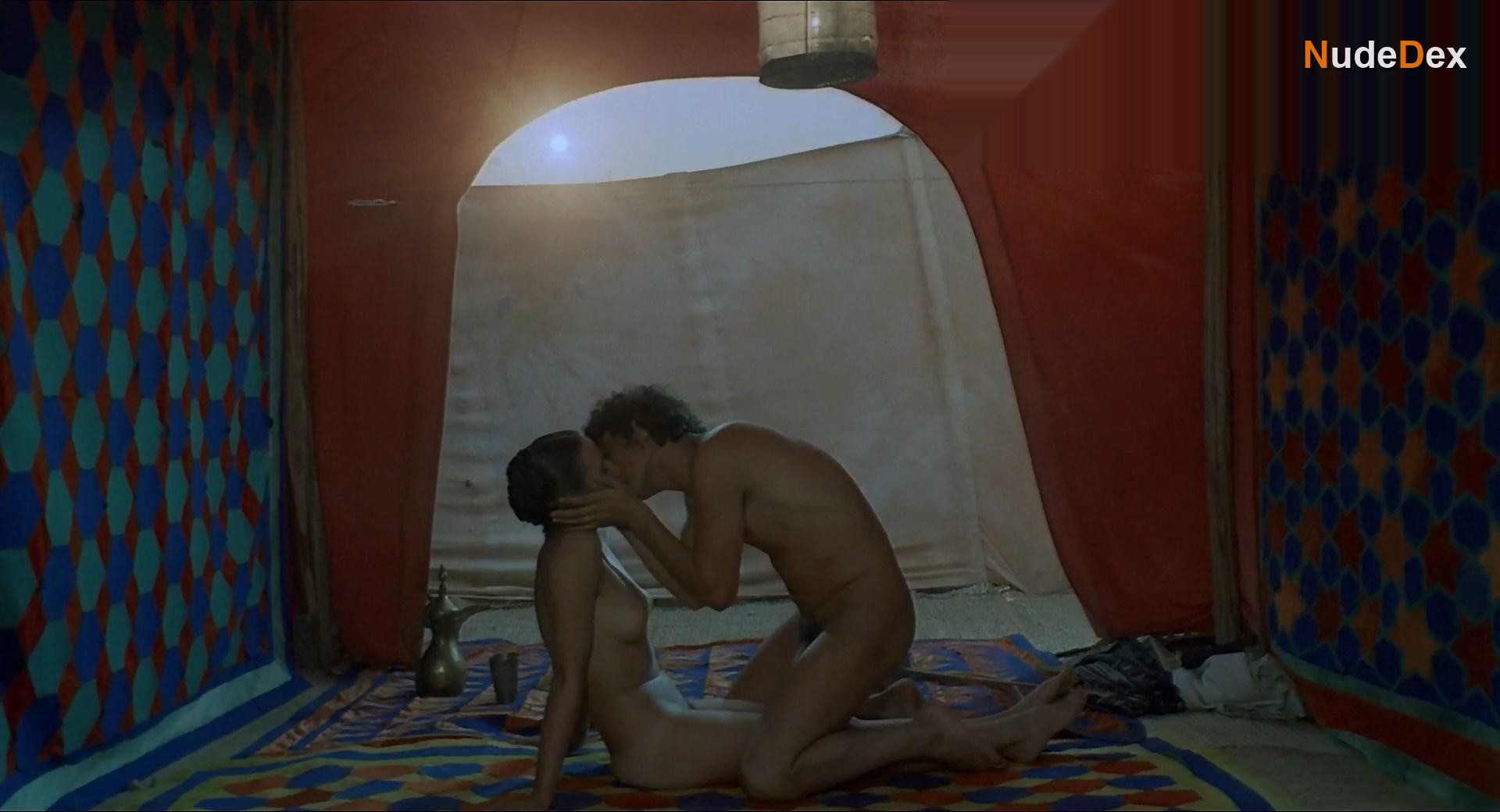 Ines Pellegrini in Arabian Nights, photo 16
