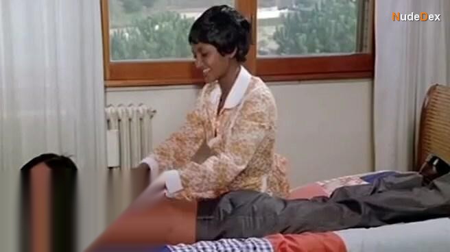 Ines Pellegrini in Una Bella Governante Di Colore, photo 6