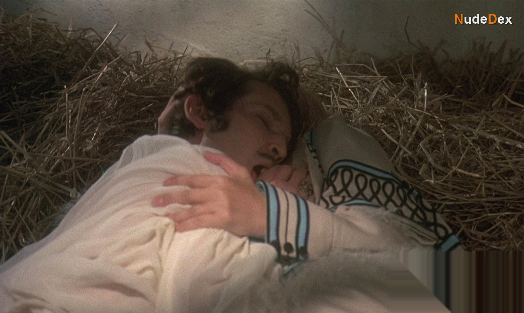 Ingrid Pitt in Countess Dracula, photo 8
