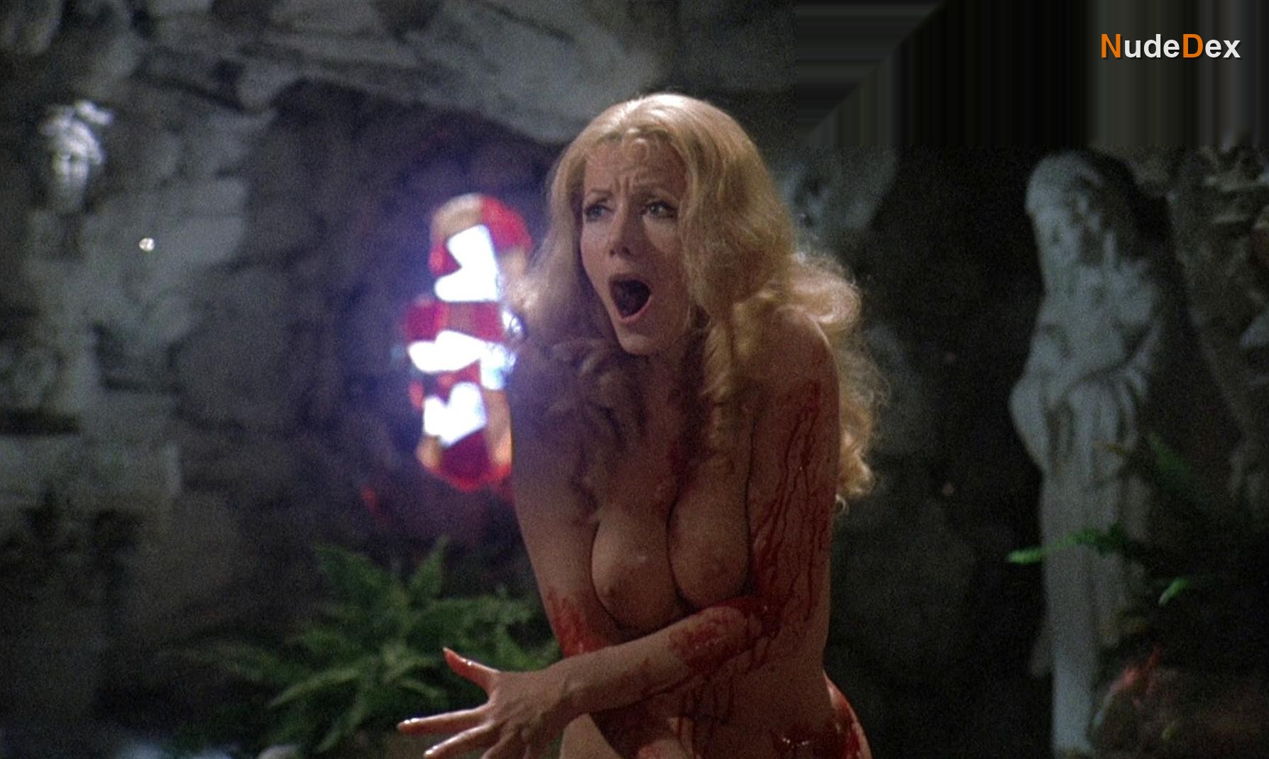 Ingrid Pitt in Countess Dracula, photo 11