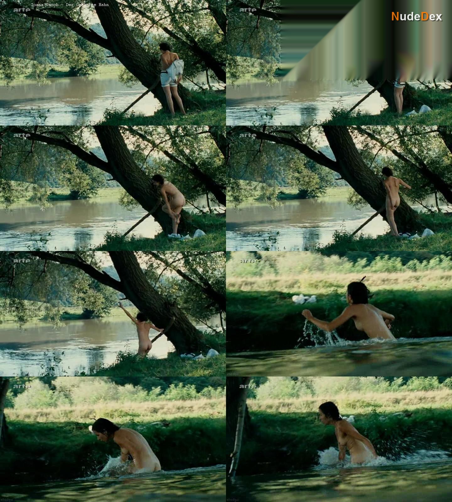 Ioana Iacob in The Beheaded Rooster, photo 1
