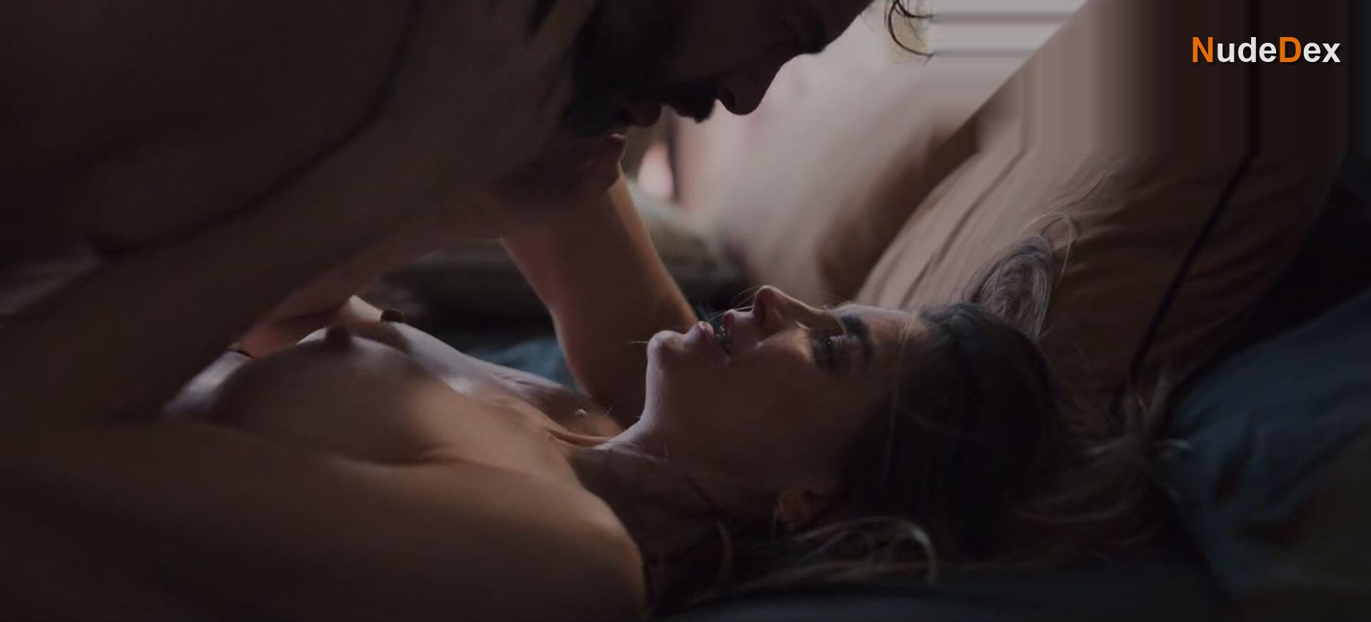 Irene Azuela in Thursday S Widows, photo 11