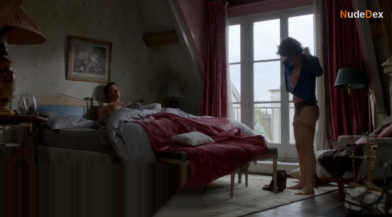 Irene Jacob in The Affair, photo 12