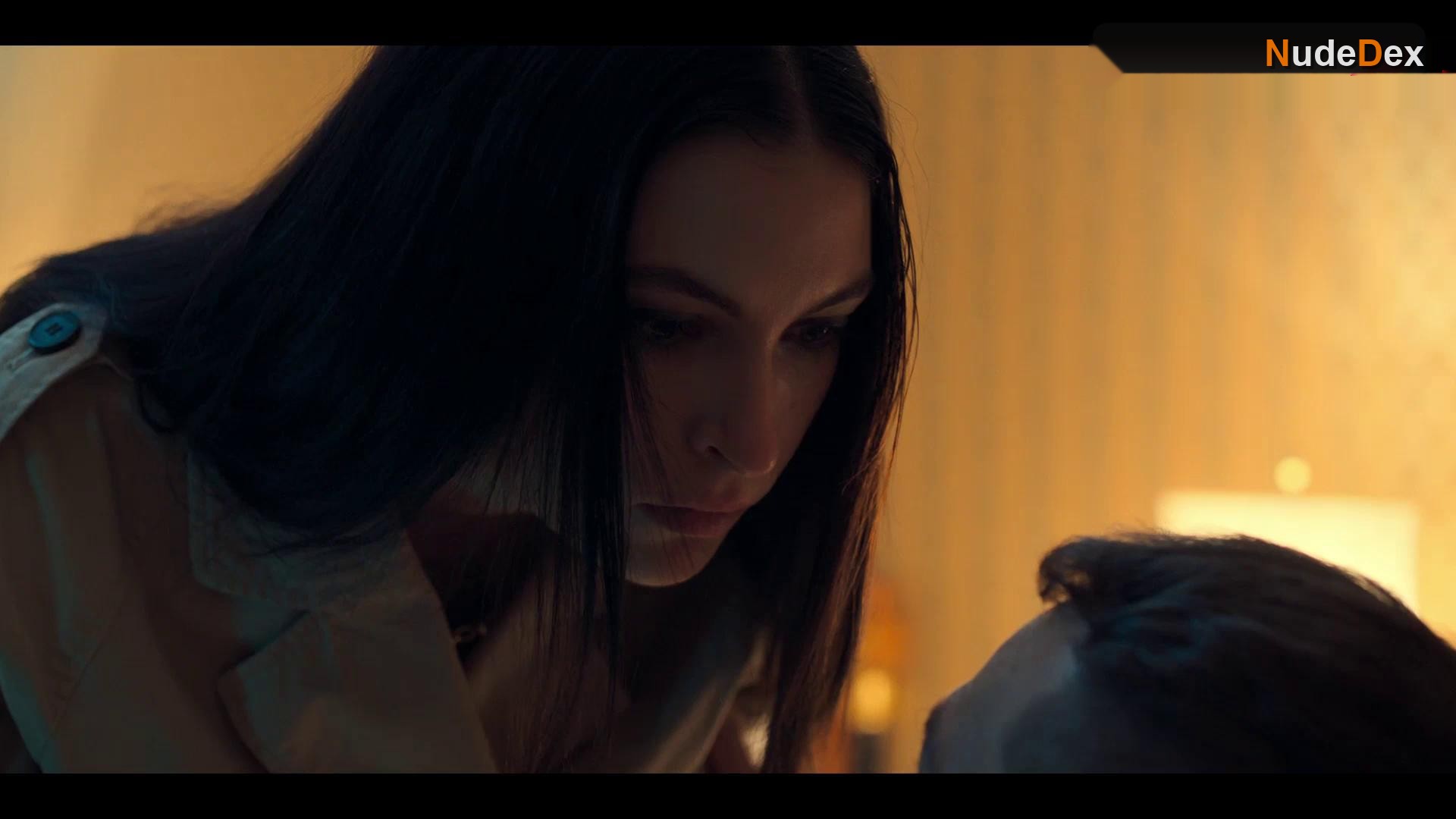 Irina Artenii in Subteran, photo 8